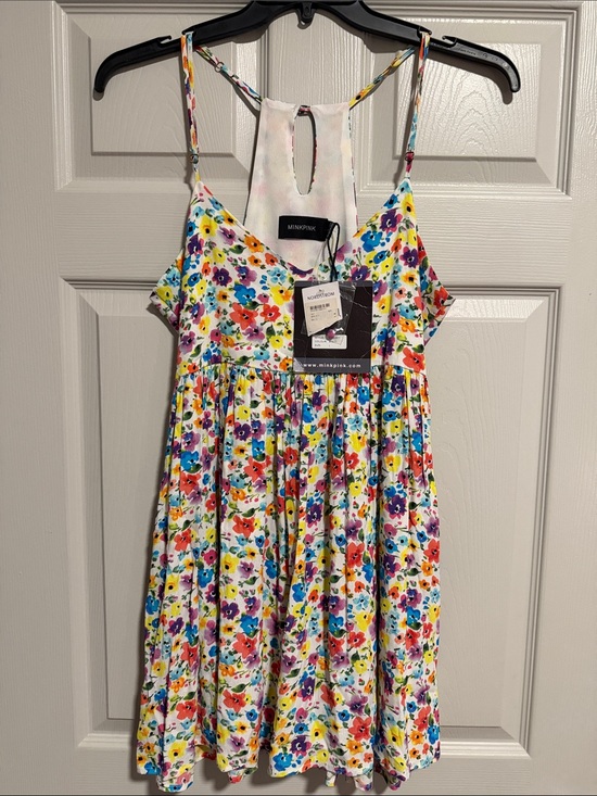 MINKPINK Dresses & Skirts - MINKPINK White Floral Spaghetti-Strap Sundress